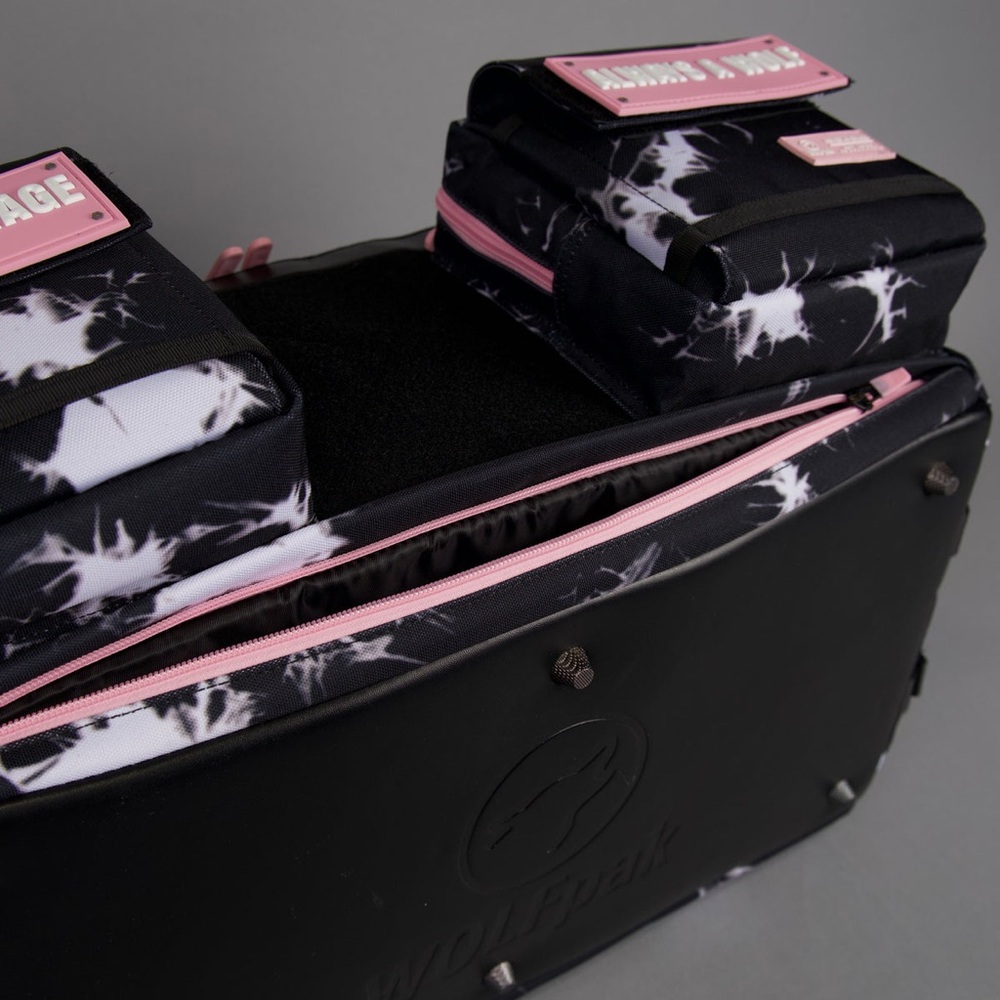 40L ULTIMATE DUFFLE BAG BLACK LIGHTNING KNOCKOUT PINK - Picture 6 of 16
